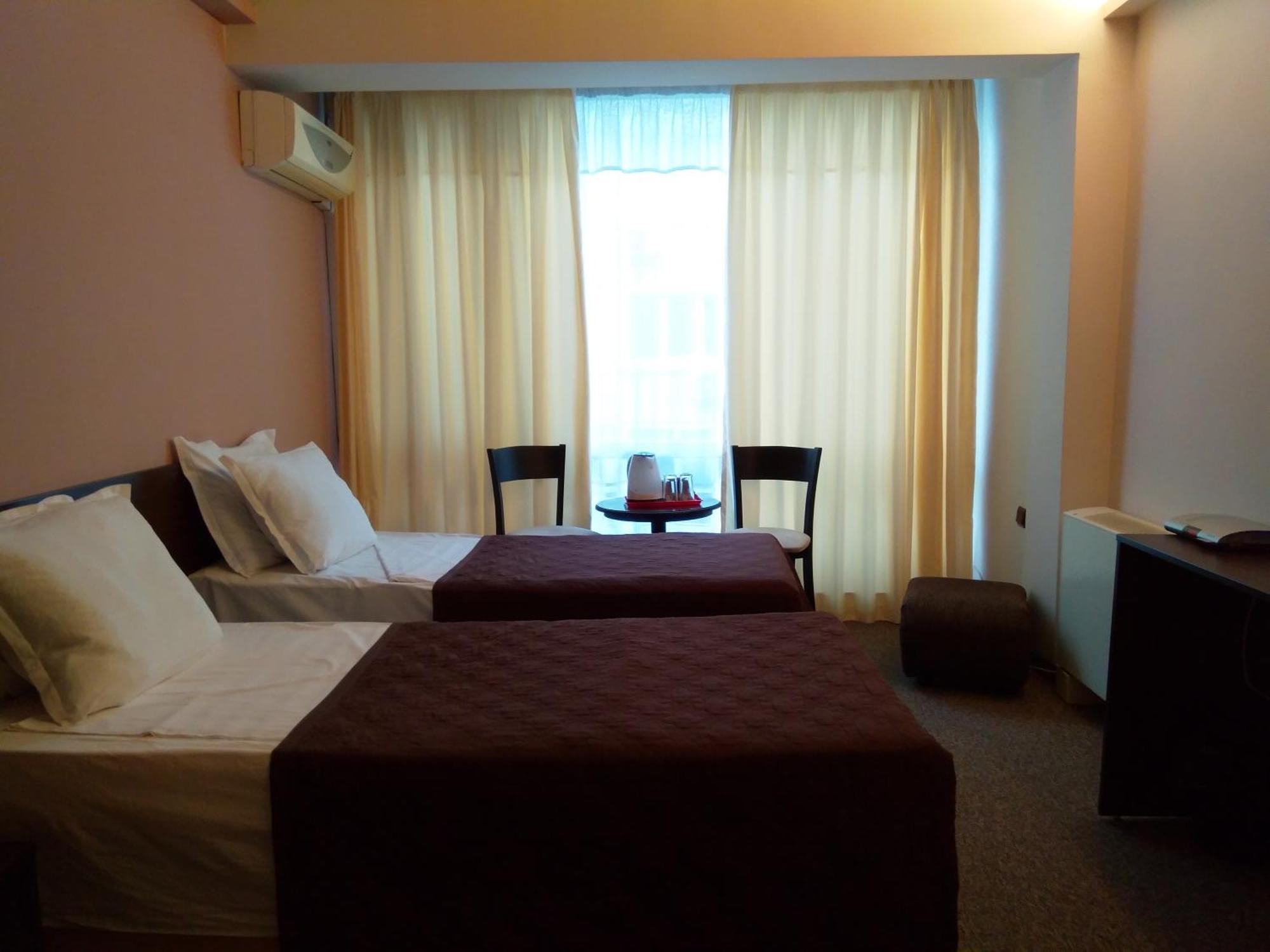 Hotel Sezoni South Burgas City Exterior foto