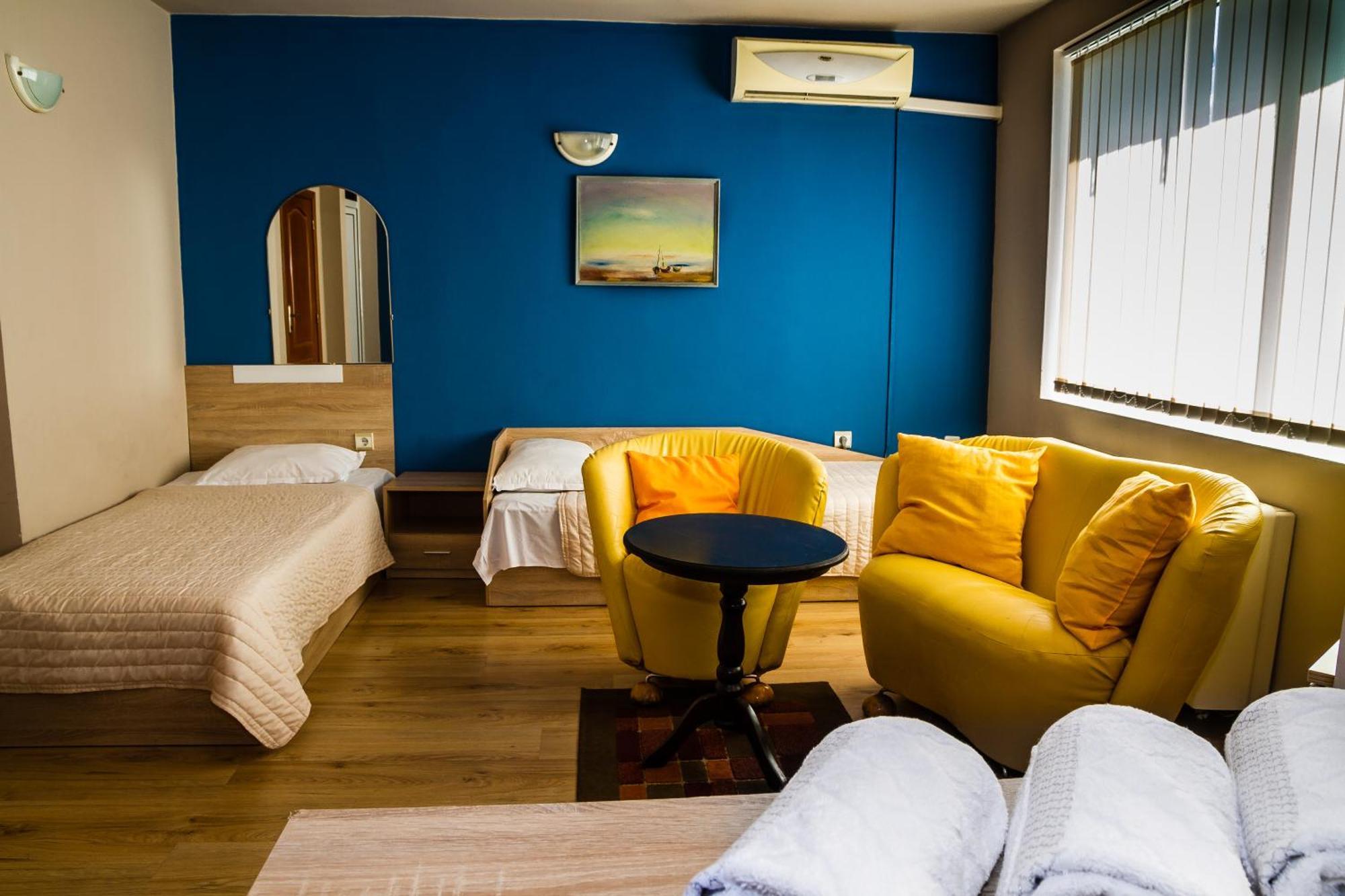 Hotel Sezoni South Burgas City Exterior foto